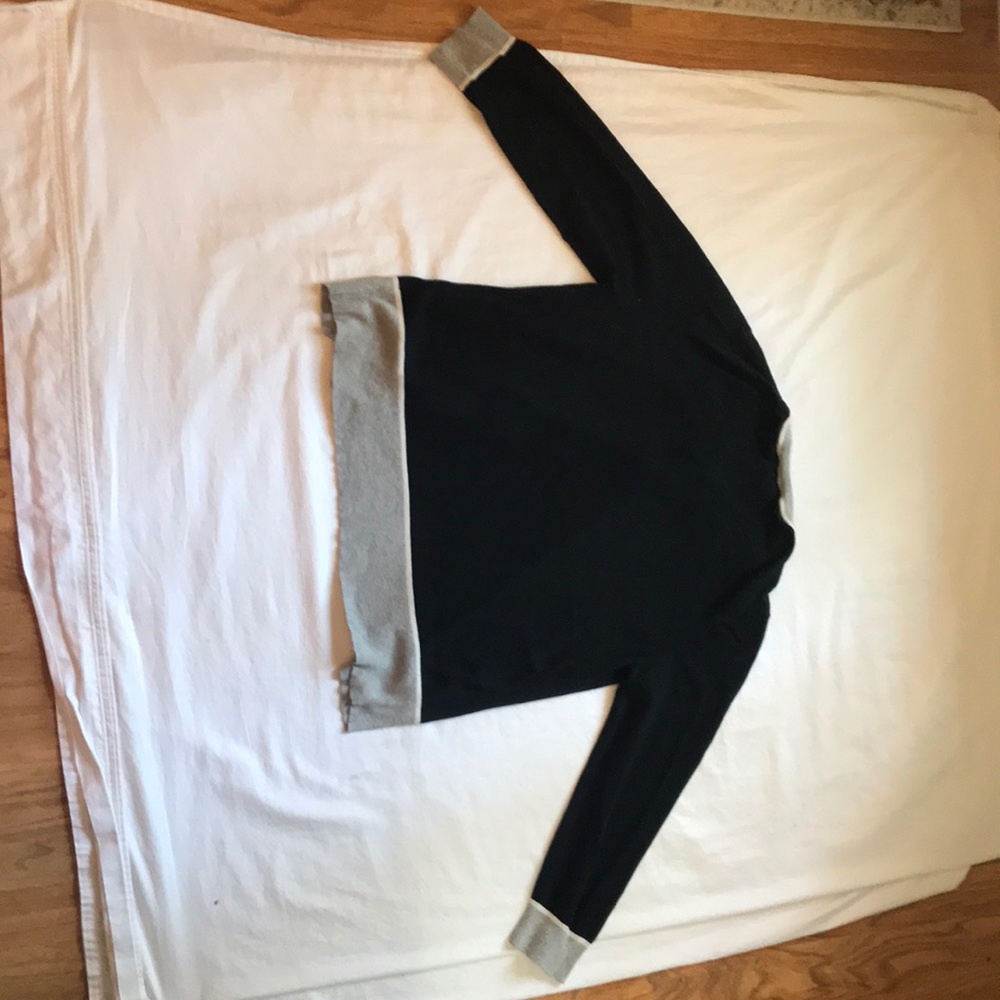 Cardigan - Picture 2 of 2